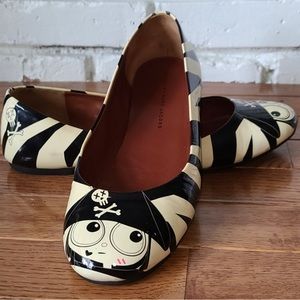 Cutest size 8.5 Marc Jacob pirate shoes!  Perfect for Halloween